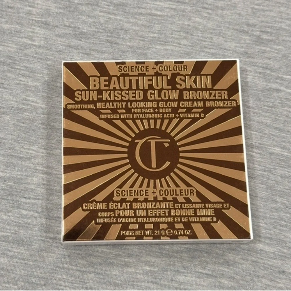 Charlotte Tilbury BEAUTIFUL SKIN SUN-KISSED GLOW BRONZER 3 TAN